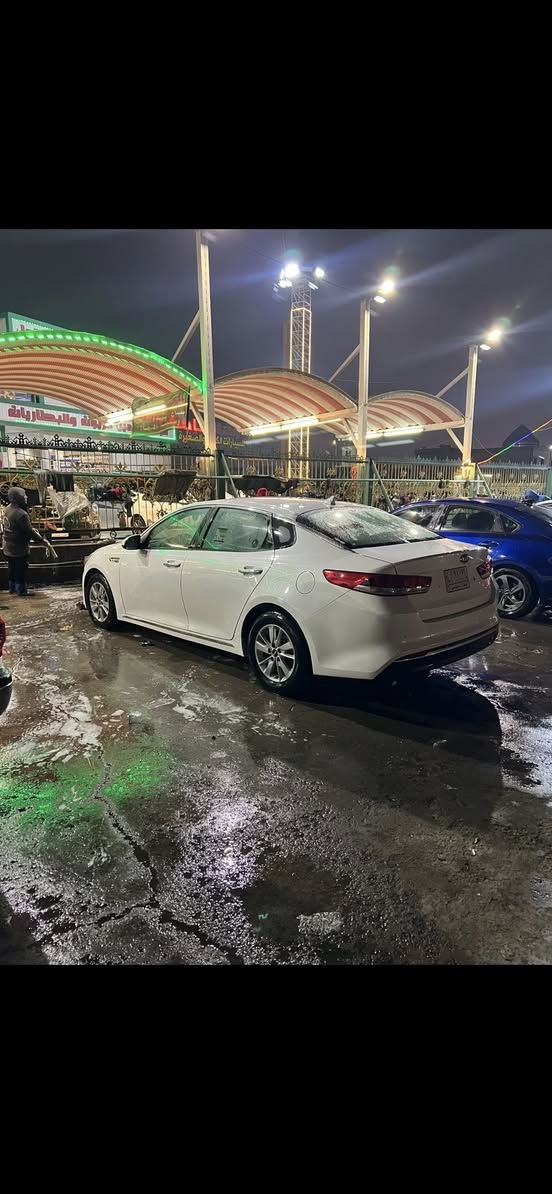 اوبتما (k5) وارد كوري. ٢٠١٦ شكل الجديد سياره بيهه اربع قطع صبغ فقط .. بصمه مرايات شفط سياره نضيفه وجاهزه حداديه جديده استخدام شخصي لا  تكسي ولا فره  متواجد واتساب ***********   السعر ١٥٠ وبي مجال بسيط  . رقم بصره سنويه جديده
