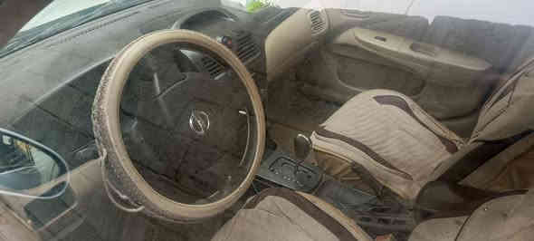 سني كوري 2008 باسمي رقم انكليزي باسمي تحويل شوكت ماتحب كير محرك خير من الله ما بيها ضربات قوية سعر 87 ورقة وبيها مجال قليل 
*********** بغداد
