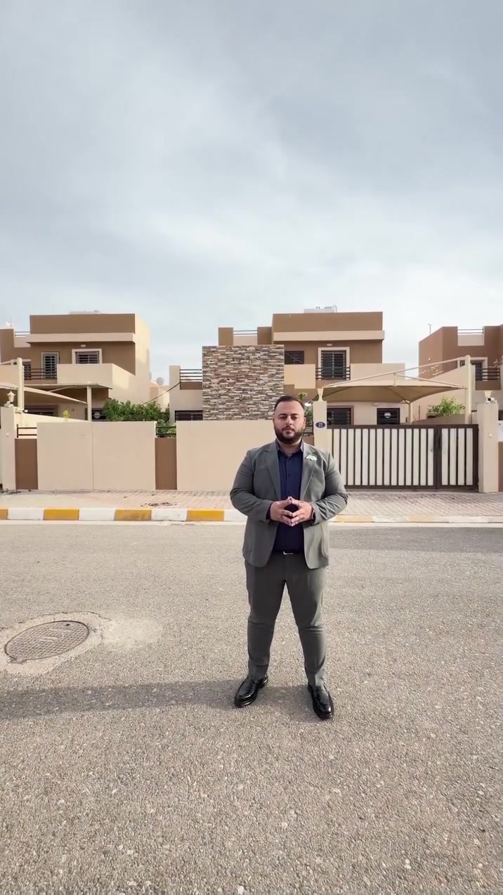 ➖ اعلان رقم ( 4286) ➖
تتوفر وحدة سكنية للبيع 
في مرحلة الأولى من حي الورود - مجمع مدينتي السكني
🟩 حالة العقار: جاهز للسكن 
🟩 مساحة العقار: 250 م²
🟩 نوع الخريطة: نرجس

🟧 السعر الاجمالي:- 162,500 دولار امريكي 
🟧 المقدمة :- 141,700 دولار امريكي 
🟧 الاقساط الشهرية:- 300 دولار امريكي 
🟧الاقساط السنوية:- 3,000 دولار امريكي 

➖ يتم تسديد المتبقي من الاقساط الشهرية والسنوية بسعر الصرف المقرر من بنك المركزي بواقع 1320 دينار عراقي لكل دولار امريكي
______
🟩 للإستفسار :-
يمكنكم مراسلة الصفحة:
ونتشرف بزيارتكم #ALTUN_EMLAK
🕙 علماَ ان اوقات الدوام تبدأ من الساعة العاشرة صباحا وحتى السادسة مساءً
📍 كركوك - مجمع مدينتي السكني - حي الجامعة فيلا رقم 2 
📞 *********** - ***********
يتوفر  ( واتس اب   - فايبر - تليگرام )
______
🌐 ويمكنكم زيارة موقعنا الالكتروني:
www.AltunEmlak.com
