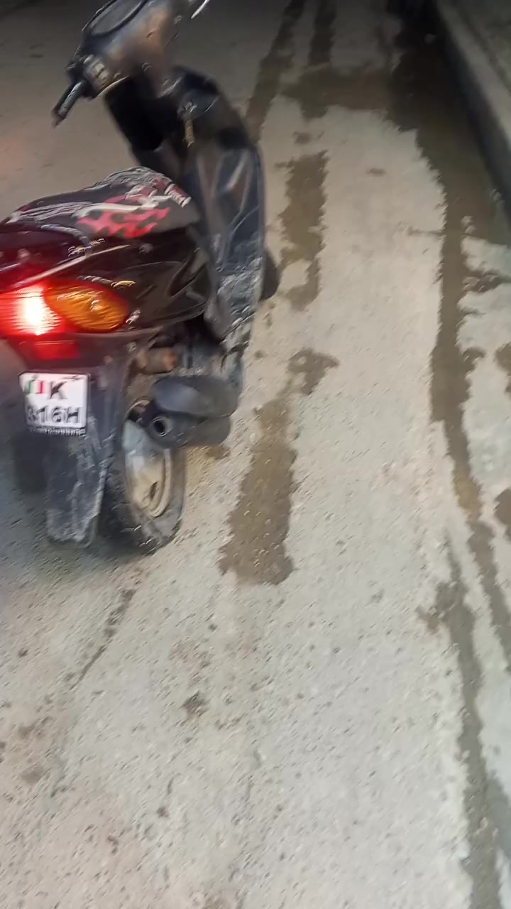 السلام عليكم دراجه للبيع السعر 250 *********** واتساب خاص
