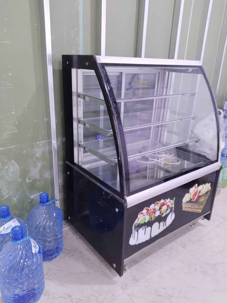 عارضة كيك او البان شغاله 100% هيت, الأنبار


**إذا كنت صاحب هذا الإعلان وتريد حذفه لأي سبب، رجاءا أرسل رسالة إلى الدعم الفني**