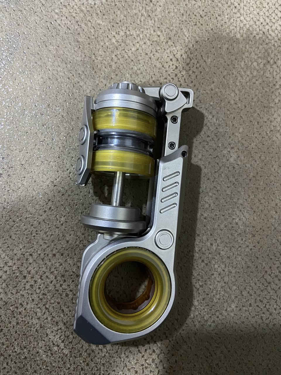 قطعة  فيدجيت لتخفيف التوتر نادرة الحصول 
اعلى سعر ابيع


**إذا كنت صاحب هذا الإعلان وتريد حذفه لأي سبب، رجاءا أرسل رسالة إلى الدعم الفني**