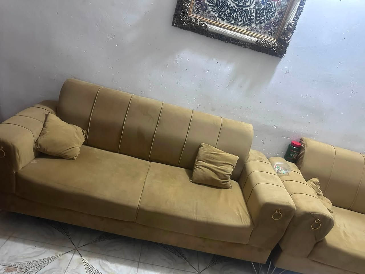تخم للبيع عشر نفرات مبي لا كسر ولا اي شي سعره 300 بي مجال عنوان كربلاء حي الوفاء بي مجال قليل
***********
