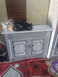 غرفة نوم خشب • للبيع