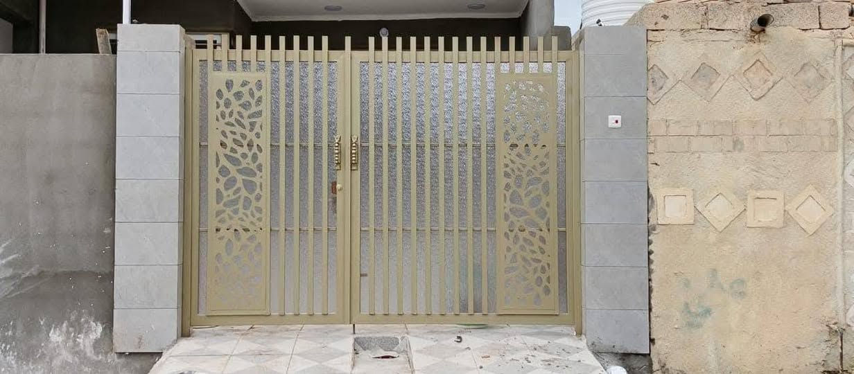 معمل الشهيد حمزه الحداد لحدادة جميع الاعمال  
ابواب -شبابيك-محجرات-جملونات-مضلات سقايف سندويج بنل- 
بادارة الحداد عقيل الشمري وحسن الحداد 
 
    ***********   
+964 773 517 2907
***********
العمل لجميع مناطق ديالى
.
#بوب #حوش #شبابيك #محجرات
