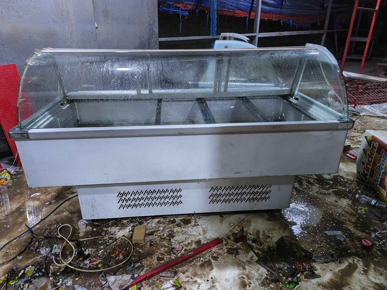 للبيع عوارض ايگور اصلي شركة الزان وبسعر مناسب 3عارضه عامودي 1براد لحوم 2براد بطحي مقبلات وطرشي


**إذا كنت صاحب هذا الإعلان وتريد حذفه لأي سبب، رجاءا أرسل رسالة إلى الدعم الفني**