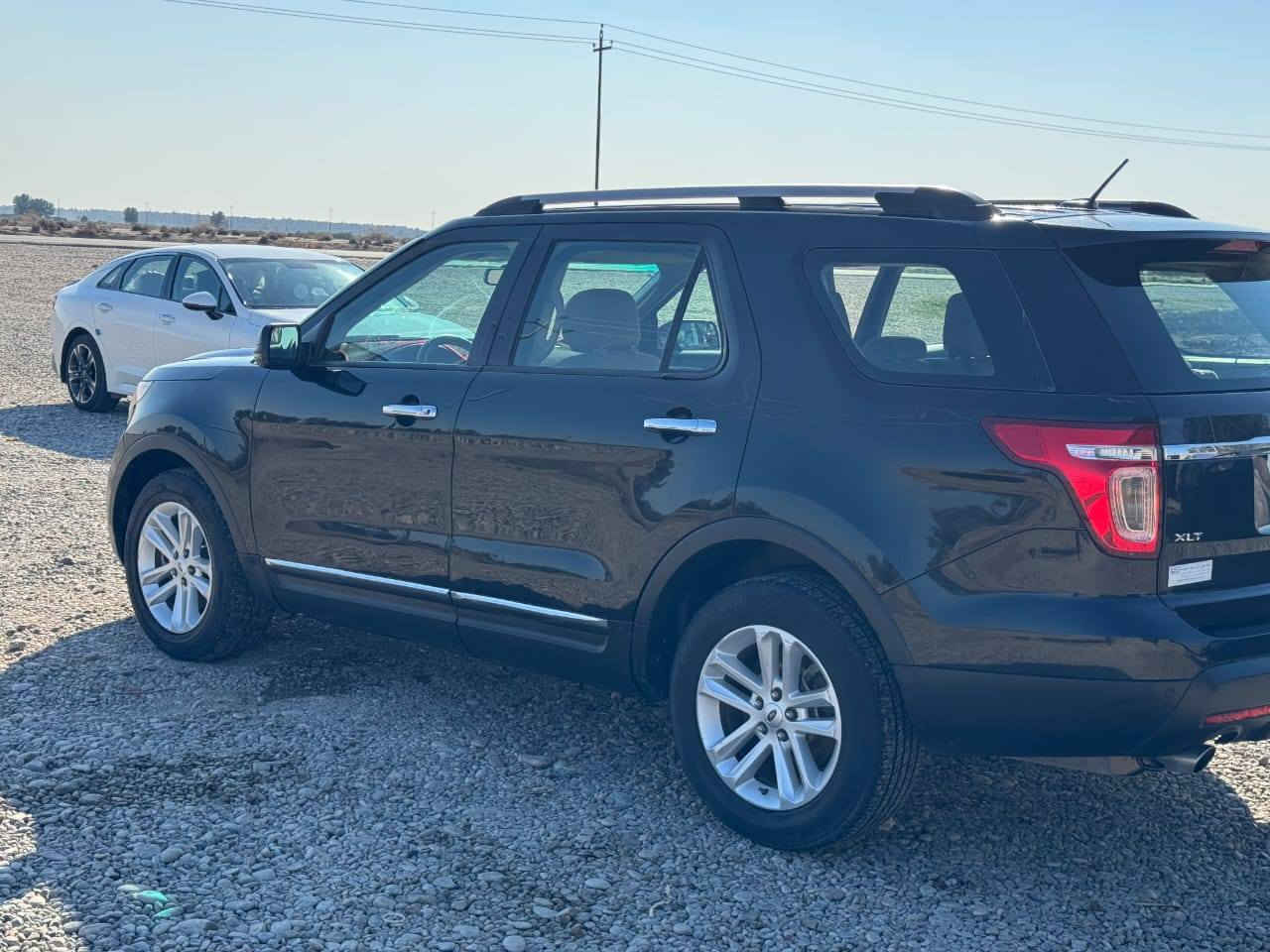 سلام علیکم فورد اکس بلور 2013 خليجي XLT
محرك 6 سلندر 3.5 
دفع رباعي ضرر قطعه واحده بارد رقم أربيل. 7 راکب تحکم ستیرن فتحة بانوراما 
سعر 165بيها مجال شراي يتصل ***********
غير متواجد عل الفيس
مكلف بالنشر....
