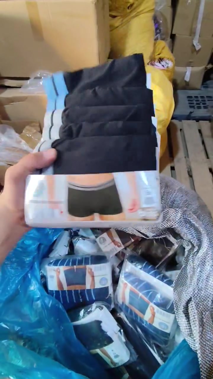 وصول داخلي رجالي درجة اولى 
كل التفاصيل مذكورة في الفيديو


**إذا كنت صاحب هذا الإعلان وتريد حذفه لأي سبب، رجاءا أرسل رسالة إلى الدعم الفني**