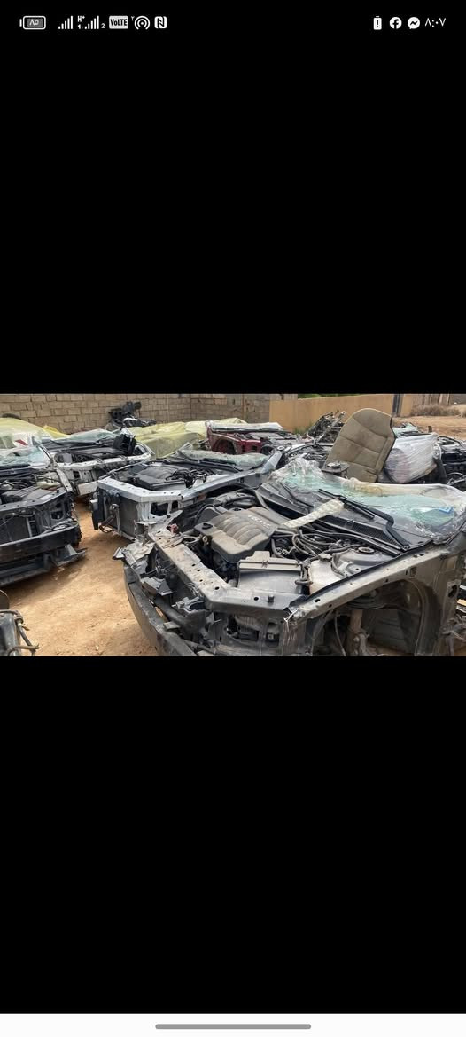 يتوفر كماليات امبالا قديم وحديث
محركات كيرات حداديه جديد امامي خلفي 
***********
بابل المسيب
