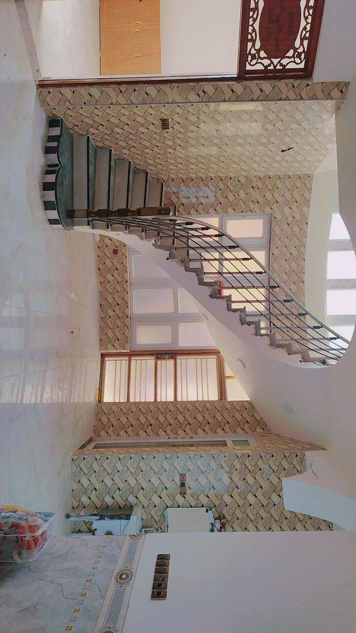 دار للبيع مساحه 200 متر بناء فول درجه اولى 
مطلوب للإسكان 62 مليون تسديد 330 الف بالشهر 
حي الزهراء قرب مضيف الرواجح 
غرفتين نوم وحده سويت صاله كبيره مطبخ استقبال ثلاث مجاميع صحيه صاله كبيره بالطابق الثاني 
منظومه أرضه منظومه غاز منضومه سبالت وتقطير 
للاستفسار ***********
