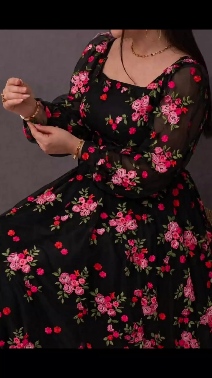 فساتين مطبعة باالزهور من شي إن مدة التوصيل 9ايام فقط


**إذا كنت صاحب هذا الإعلان وتريد حذفه لأي سبب، رجاءا أرسل رسالة إلى الدعم الفني**