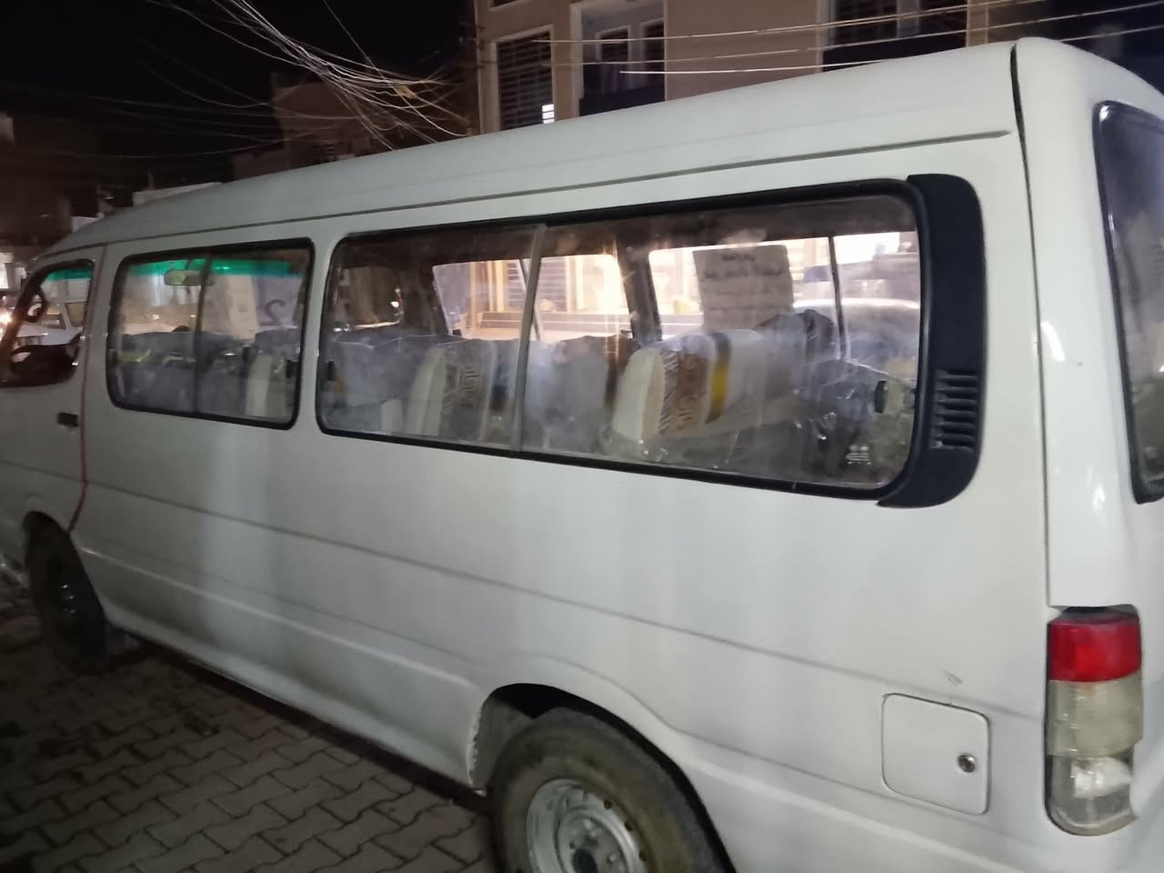 سيارة فتون 208بسمي بغداد الزعفرانية 
***********
