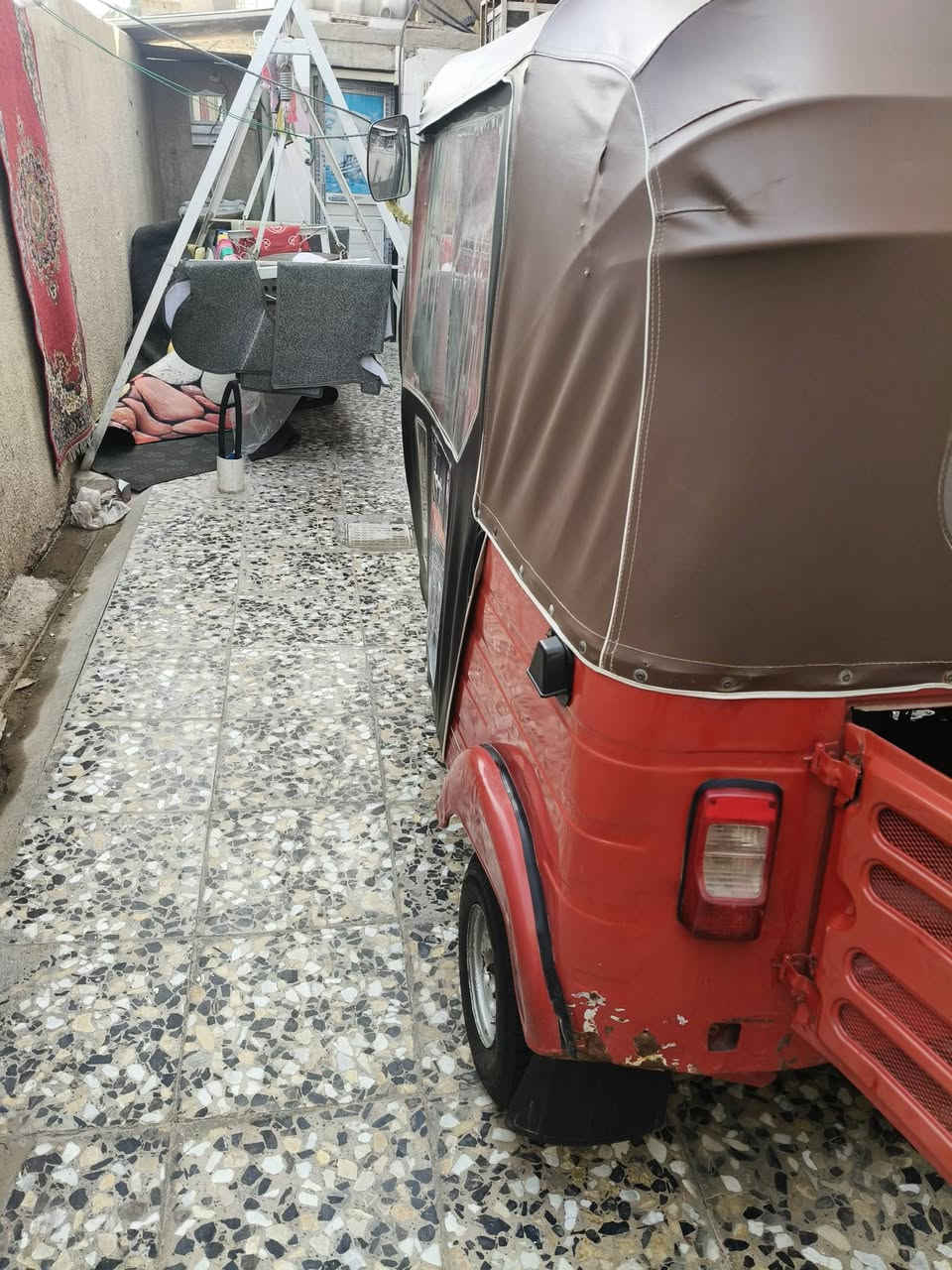 تك تك بجاج رقم وسنوية بغداد باسمي موديل 2017 السعر 4100وبية مجال للتواصل ***********
