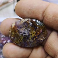 عقيق شجري • حجر كريم