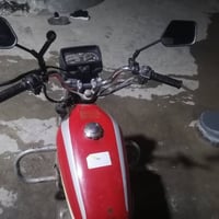 اربعه كير • موديل ٢٢ • ناقصه باتري