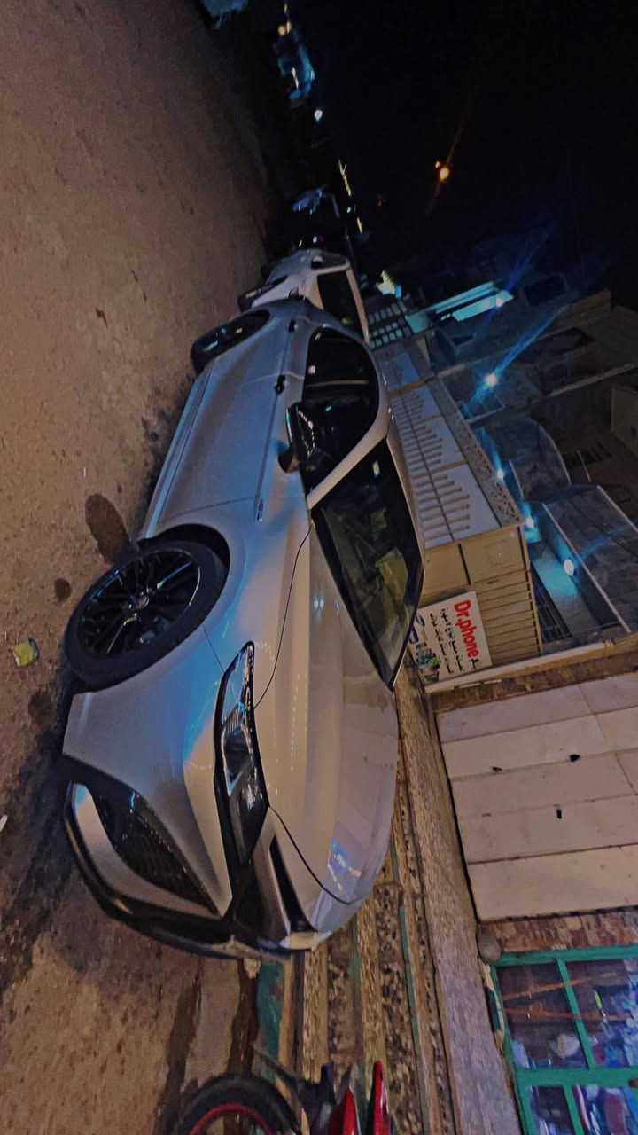 السلام عليكم كامري هايبرد 2024 محور تحوير وكاله واريد ياباني  تحوير الامارات 
السعر ١٨٠
فول مواصفات ما عده الفتحه 
للتواصل ***********
