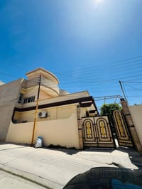 دار ركن • ٥ محلات مؤجرة • ٤٠٣م