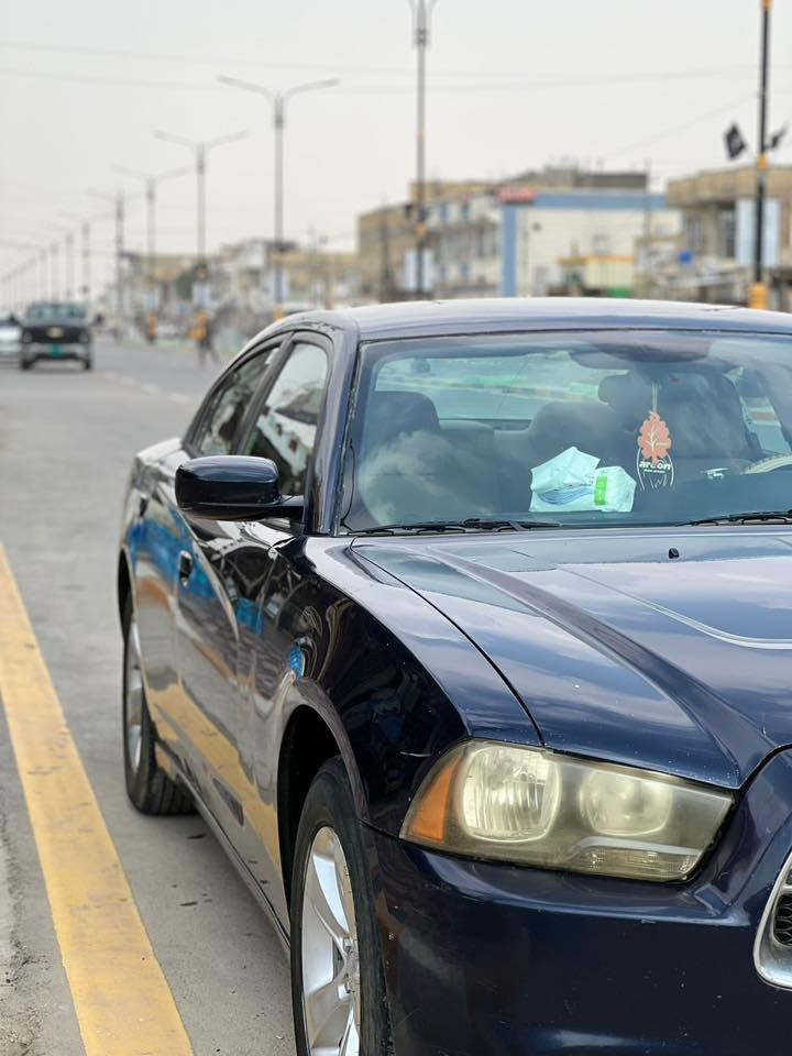 جارجر  للبيع.
موديل ٢٠١٤
كصه جنطه   رقم انكليزي. مع سنويه توئم.  سياره  جديده.  السعر 47  بيها مجال

***********

مكاني ميسان ابرمانة
