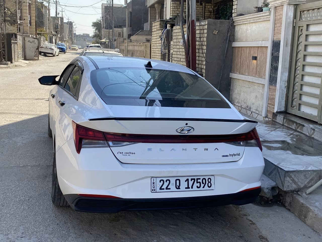 النترا امريكي ٢٠٢٣هايبرد من رخصط الادمن
مواصفات بصمه 

وصور الحادث موجوده

تشغيل عن بعد 

جنطة بصمه وذكي عند القتراب هم تفتح

تحكم فول 

رادار فول جانبي وامامي توقف ذاتي 

اوتو هولد 

سايد بريك بصمه

واشاره ترحيب 

رقم اربيل وبسمي السياره 

السعر ١٦٠وبيهه مجال بصيط***********
