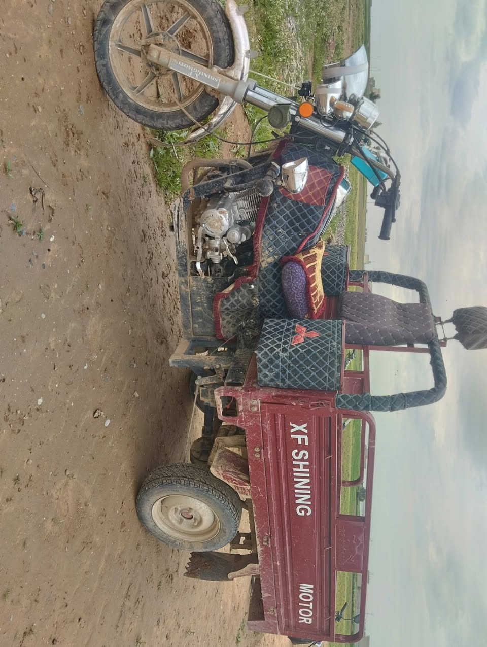 بعد التحيه والسلام ستوته للبيع نوع هردي فحل نضافه فول مالك شغل بل وحل العنوان الزاب النميصه السعر مليون او 950 بيها مجال حك جيتك للاتصال ***********
