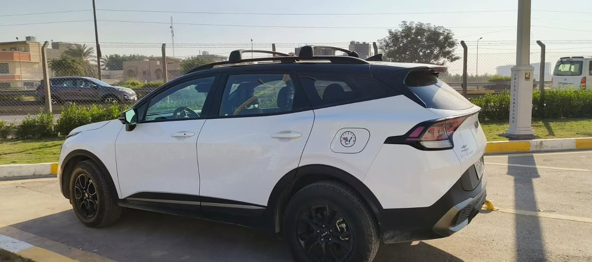 للبيع فقط بدون مراوس
2023 Kia Sportage X pro prestige 

كيا سبورتج اكس برو اعلى فئه 

موديل 2023  رقم بغداد بسمي تحويل ثاني يوم

(4)سلندر محرك 2500

فول موصفات
اربع كامرات 360 درجة 
بانوراما 
مقاعد خزن ميموري
عداد المسافة اقل من 21 الف ميل
بصمه 
تشغيل عن بعد
شاشه كبيره لمس متصله
رادارات من اربع جهات
خرائط
كشنات تدفئه وتبريد
كشنات جلد
دفع رباعي فور ويل 4*4
نزول منحدرات
كشنات كهرباء
تبريد قطعتين
.اوتوهولد.
ويل اسود تايرات جبليه بلاديه 
بلوتوث USB ابل كار بلاي والاندروير.
حاجب ليد
.نقطه عمياء
.اشاراة بالمراياة الجانبيه 
.فول تحكم ستيرن
كير اوتو + عادي
اوتو بريك.
زينون +.Led
كشافات ضباب 
شحن اللاسلكي
.داخل اسود جلد
.نضام قياده اربعه
مثبت سرعه
.تحديد مسار
سماعان هارمن
.لايت بلادي Led + زينون دبل زينون اصلى .
اوتو هولد 
اطفاء ذاتي 
صور الحادث موضحة داخل المنشور  
ايرباك ستيرن فقط 
ملاحظات مهمة السياره بأسمي وتصليحها درجة اولى ايرباك مرجع سستم منظومه حتى الاحزمه مبدله بلاديه مو مصلحة اللايت الامامي بلادي تفصيخ مو تجاري الويل مبدل بلادي مو مصلح والتاير مبدل بلادي السياره تفحصها وتتاكد من كلامي قبل لا تتفق على السعر 

السعر 231  وبيها  مجال بسيط
الشراي يتصل ويجي يشوف السياره ورحمة لوالديه الي ماتعجبه السياره خلي يتركهه ولا يعلق تعليق سلبي وتحياتي للجميع 

***********
***********
