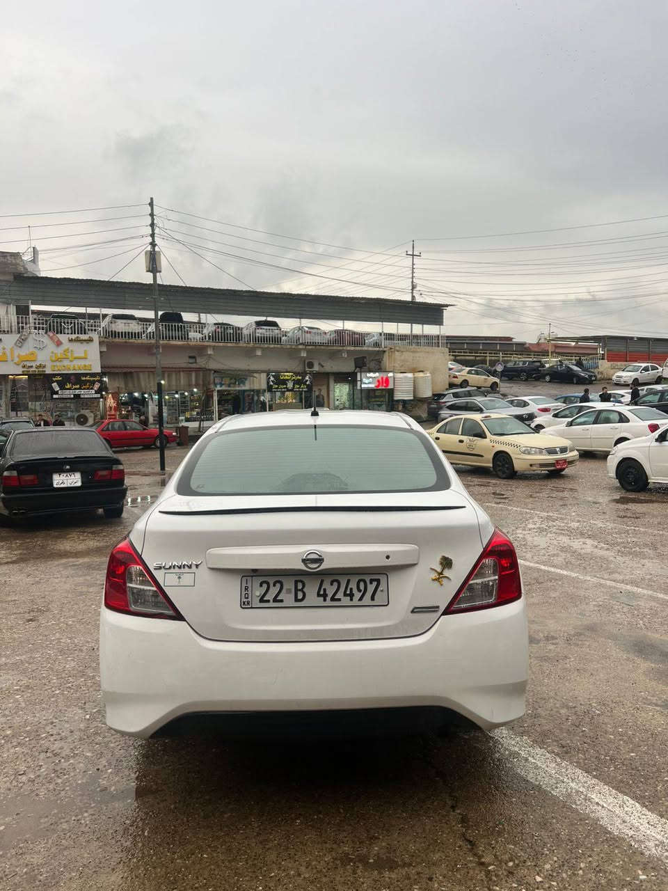 سلام عليكم 
نيصان صني 
موديل 2016
گير عادي 
سياره ده عامي بوو ده عامي به شه رت بي صبخ فقت يك بوست تعديل بارد هه يه رقم سنوي جديد تخم تأيرات جديد شاشه كاميره هه موى به شه رت گير معرك بشرت عنوان اكري رقم موبايل *********** اكر, نينوى
