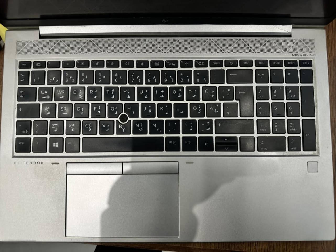 لابتوب   Ellite book hp
معالج جيل 10 i5 
رام 8
هارد 256
شاشة لمس حجم 15
السعر 425.000 الف 
***********
