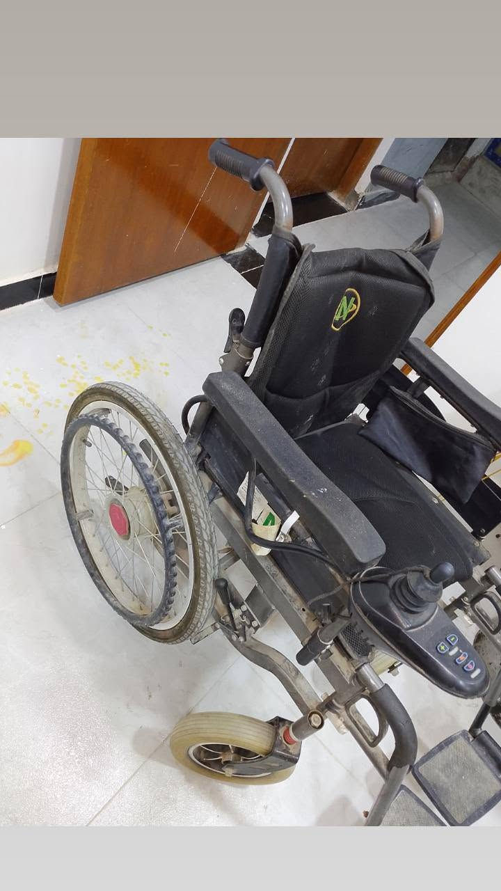 عربانه معوقين جديده كهرابيئه ام كير حجم كبير سعر 280
بغداد زعفرانيه
العنده أغراض غرفه نوم انشرهن وعلبيع إلي نسبه بسيطه يتفضل خاص 
تابعني ليصلك كل جديد


**إذا كنت صاحب هذا الإعلان وتريد حذفه لأي سبب، رجاءا أرسل رسالة إلى الدعم الفني**