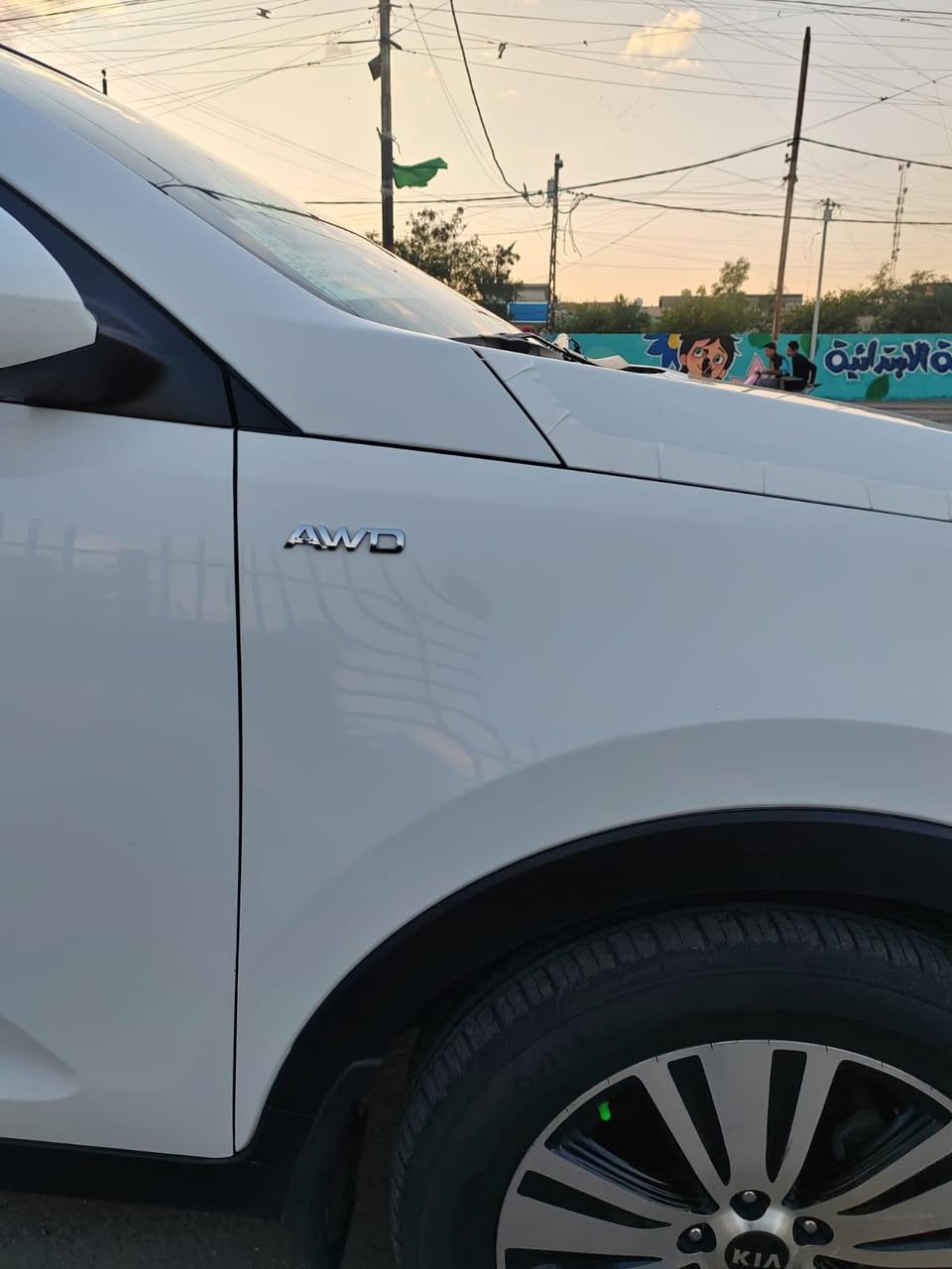 سبورتج خليجي  2014  الدولية 1/ 1 فول مواصفات 
السياره مكفوله من الصبغ والضربه والتبديل محرك 2400 وگير جدد مكفولات تبريد ثلج تخم تاير جديد حداديه جديده  كله السيارة ع وضع الشركه برغي ممفتوح. بيه مواصفاتها. محرك 2400فور ويل 4x4 
بصمة تشغيل وبيبان بنوراما كشنات جلد  كشنات كهرباء كشنات حار بارد اريل انفكيشن 
فول تحكم ستيرن جهتين  بردة صندوق خلفية كامره حساس خلفي ويل 18لايت لد بكلايت لد 
5 ويل كب مري شفط١٢ ايرباك  اشاير بالمري   
مخارج واكس يواس بي نضام ايكو نظام اي بي اس

رقم السياره بغداد الدولي الجديد باسمي 
 مكان السياره بغداد
السعر 160
للتواصل ***********
