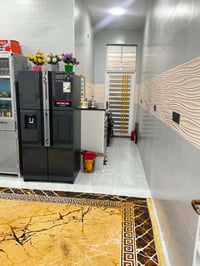 يوجد بيت للايجار ب الدوره تحديدا الطعمه مساحه ١٣٠ بناء 2025 و٣ غرف نوم...