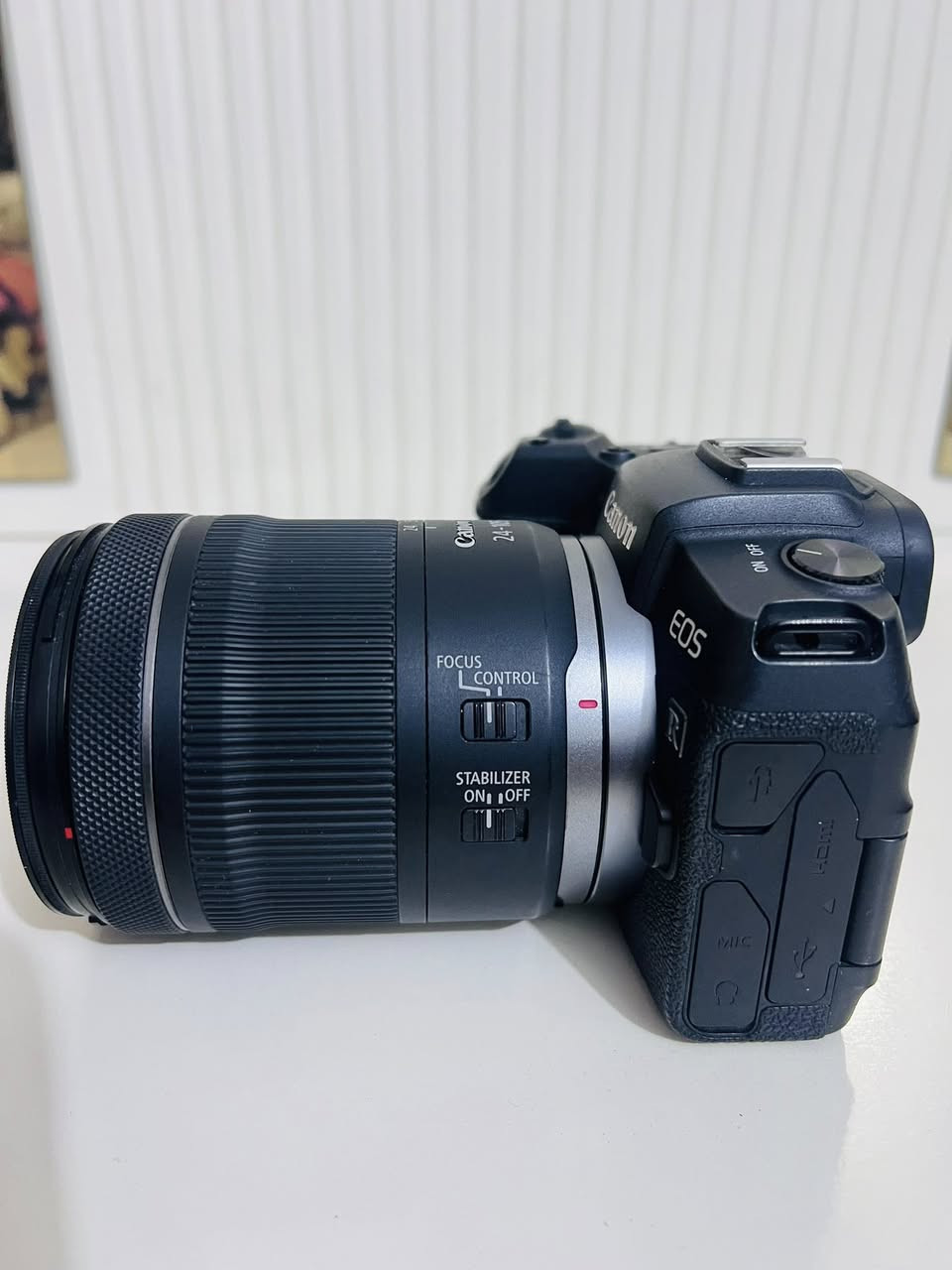 للبيع كاميرا كانون RP فل فريم
عدسة 24-105mm أصلية
الكاميرا نظيفة جداً استعمال شخصي
بدون مشاكل أو أعطال
مع البطارية الأصلية + الشاحن
المعاينة ببغداد / مدينة الصدر


**إذا كنت صاحب هذا الإعلان وتريد حذفه لأي سبب، رجاءا أرسل رسالة إلى الدعم الفني**