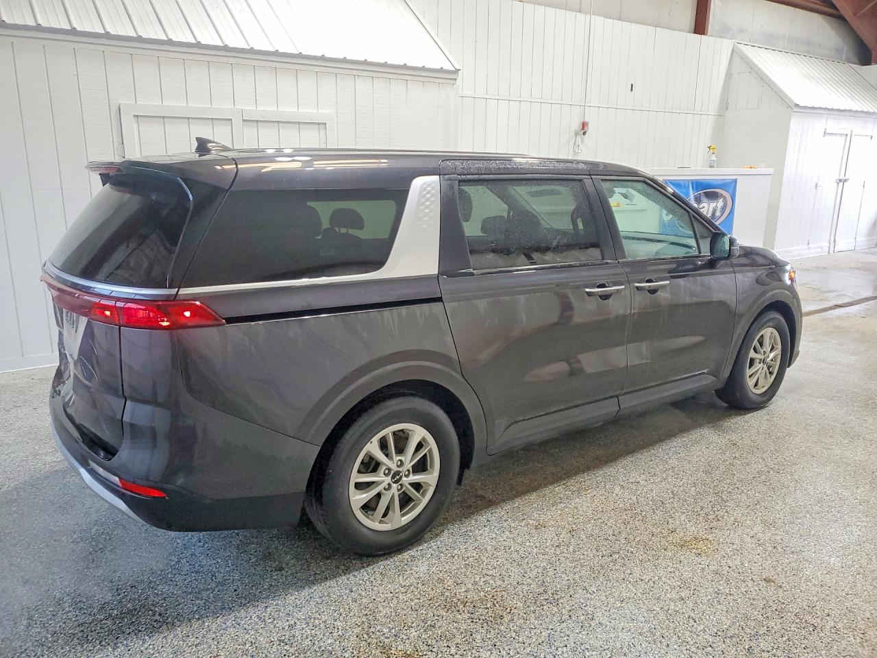 #أعـــلان_مــــــــــزاد #مكتب_بوابة_دبي
سعر نقل مخفض الى جميع الموانئ
ـ نوع السيارة : 2024 KIA CARNIVAL LX
ـ تاريخ المزايدة : 1/4/2026 الساعة 5:00 مساء 
ـ السعر : حسب تاريخ المزايدة المذكور أعلاه: 750$ دولار 
ـ الضرر والمواصفات : حسب الصور المرفقة
-جميع السيارات الهايبرد الكهرباء معفي
من الكمرك الضريبة والرقم مجاناً
ملاحـــظــة .. السيارات المعروضة داخل الصفحة هي مجرد نماذج بسيطة للمزاد
وللمزيد من المعلومات الحضور الساعة الرابعة عصرا الى مقر الشركة الكائن في:
شارع الحزام الاخضر المدينة المايئة- مقابيل حي العدالة #النجف_الاشرف
المكتب ***********
زيد الطفيلي***********
عبد الله الزاملي***********
للانضمام لكروب الواتساب اضغط ع رابط
https://chat.whatsapp.com/HEg5DTFOYCnFPwSoSvOuuq
