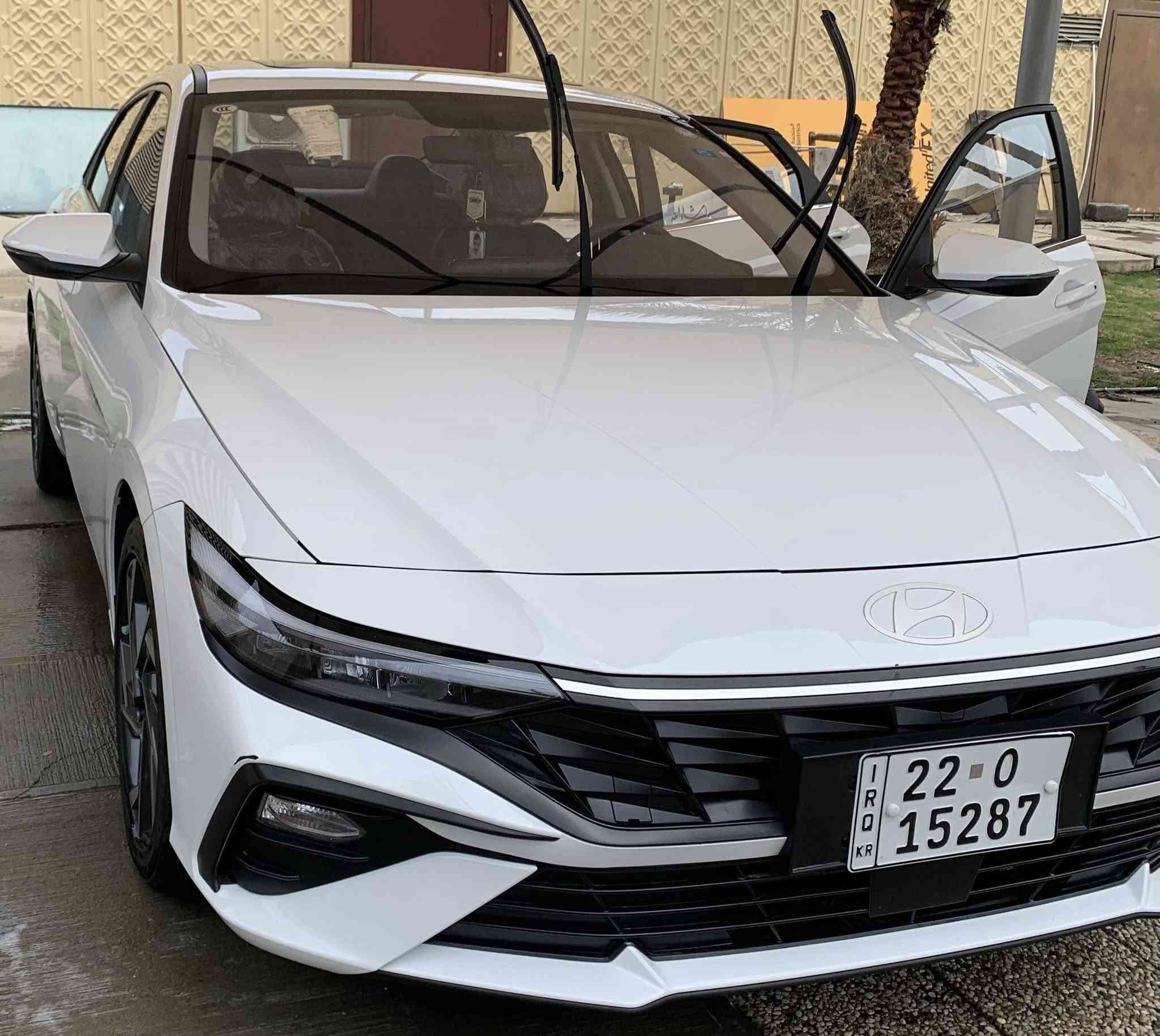 السلام عليكم النترا تجميع صيني

موديل2025 ماشيه 9الف وضع الزيرو 
قابل للزيادة  

أربيل  باسمي تحويل ثاني يوم 

سياره مكفوله وكلشي موضح بالصور اخوان  مواصفاتها :

فتحه سقف 

كروز سرعه 

تحكم ستيرن 

انضمه قياده 

اوتو هولد 

سايد بريك دكمه 

لايت زنون عدسه 

دشبول ديجيتال 

تبريد قطعتين 

حساسات امامي + خلفي 

كشنات جلد داخل اسود 

تجي بمحرك 1500 دبل

سونار بيها 

تجي بمواصفات 1/1

السعر 152 وبيه مجال إذا الله راد  

واتس ***********
