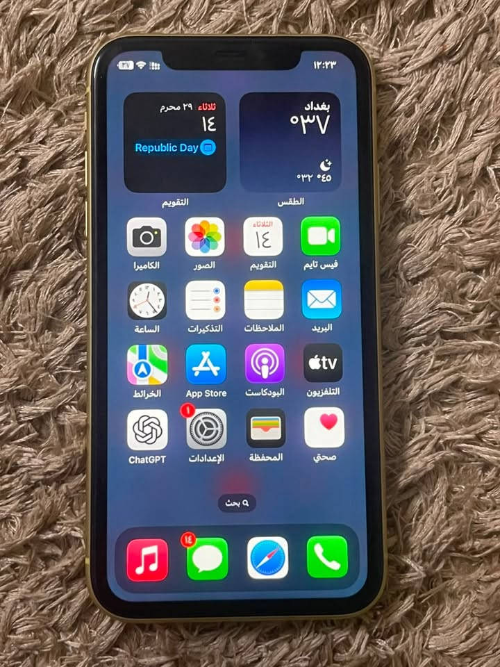سلام عليكم ايفون xr دبل سيمكارت بطاريه ٨٢ ممفتوح ميعبر هواء كلش نضيف بس بي فطر بضهر فيس ايدي كلهه شغال مراوس ويا اندرويند اي نوع بس كامره حلوه ***********
