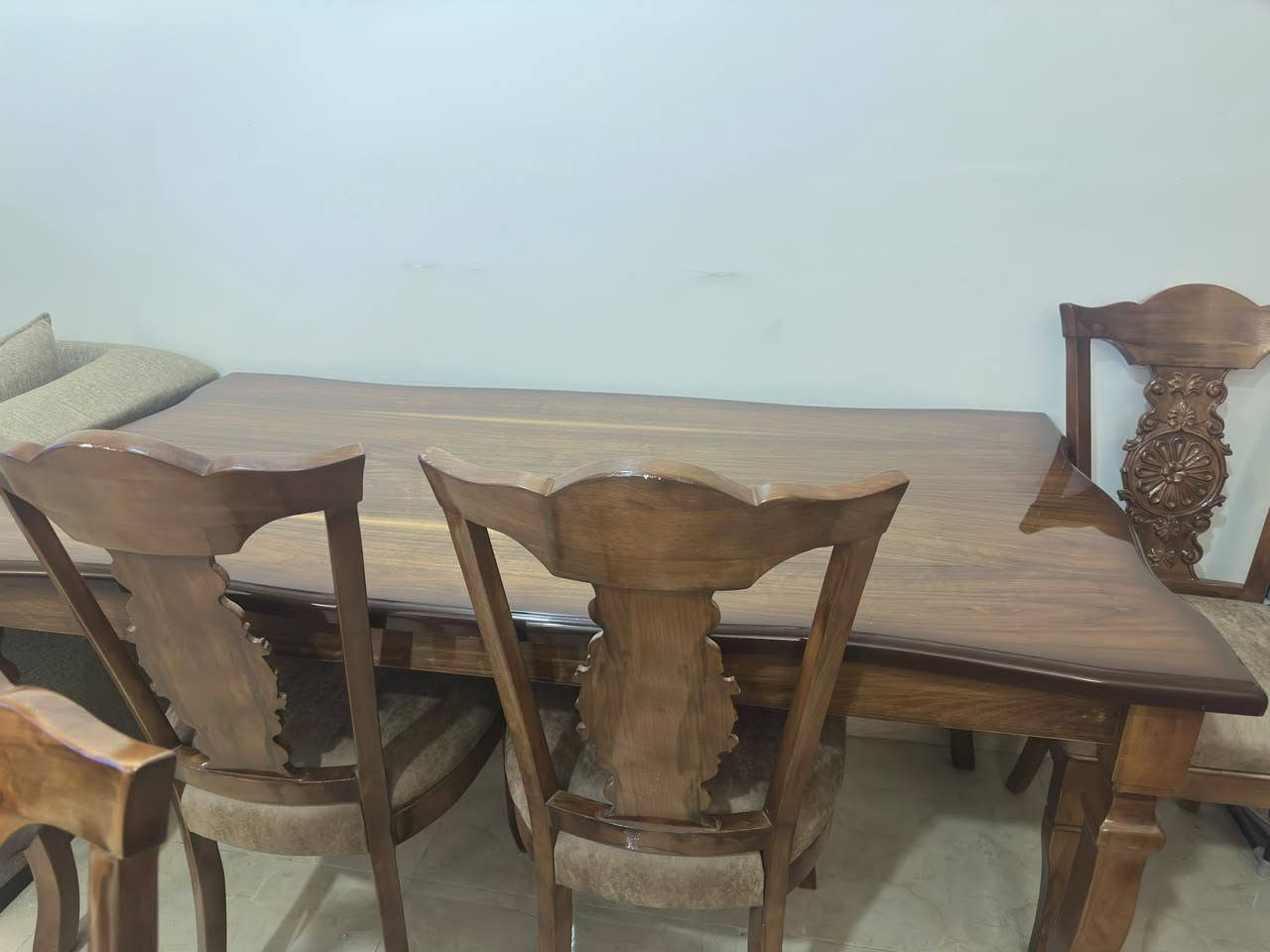 ميز طعام تكمة راقي اخو الجديييييد 
السعر ٥٠٠ بيه مجال 
العنوان بغداد القادسية


**إذا كنت صاحب هذا الإعلان وتريد حذفه لأي سبب، رجاءا أرسل رسالة إلى الدعم الفني**