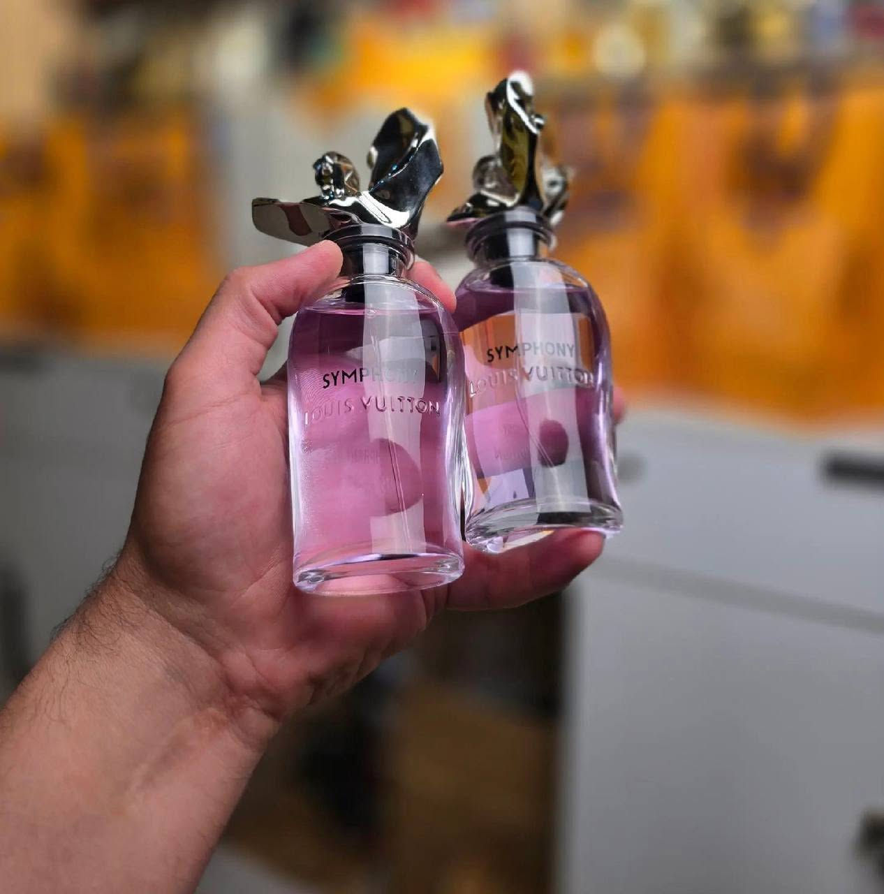 1. Imagination - Louis Vuitton (متبقي 95ml)
2. Symphony - Louis Vuitton (قطعتين جدد)
3. Météore - Louis Vuitton (متبقي 93ml)
4. Pacific Chill - Louis Vuitton (متبقي 90ml)
5. Orage - Louis Vuitton (متبقي 98ml)
6. Rhapsody - Louis Vuitton (متبقي 70ml)
7. Greenley - Parfums de Marly
8. Ganymede - Marc-Antoine Barrois (متبقي 80ml)
9. Purpose - Amouage (متبقي 90ml)
10. Oud Zarian - Creed (متبقي 75ml)
11. Oud Maracujá - Maison Crivelli (جديد)
12. Nostos - Etat Libre d'Orange
13. Experimentum Crucis - Etat Libre d'Orange
14. Citron Macaron - Les Princes du Golfe
15. Alexandria II Anniversary - Xerjoff
16. Black Stone - Ramón Béjar
17. Creed Himalaya (متبقي 80ml)
18. Gucci Guilty Elixir de Parfum Pour Homme
19. Tom Ford Fucking Fabulous Eau de Parfum (متبقي 40ml)
20. Tom Ford Tuscan Leather (متبقي 45ml)
21. Nishane Ege / ΑΙΓΑΙΟ (متبقي 80ml)
22. Le Sel d’Issey Issey Miyake (متبقي 45ml)
23. Acqua di Parma Colonia Oud (متبقي 95ml)
24. Amouage Epic Man (متبقي 95ml)
25. Valentino Uomo Born In Roma Intense (متبقي 90ml)
26. Yves Saint Laurent Y Eau de Parfum (جديد)
27. Dior Sauvage Elixir (جديد)
28. Maison Christian Dior Rouge Trafalgar
29. Yves Saint Laurent Kouros (متبقي 90ml)
30. Scentologia Immortal Potion (متبقي 80ml)
31. Dolce & Gabbana Devotion (جديد)
32. Givenchy Gentleman Society Eau de Parfum Ambrée (متبقي 95ml)
33. Greenley - Parfums de Marly


**إذا كنت صاحب هذا الإعلان وتريد حذفه لأي سبب، رجاءا أرسل رسالة إلى الدعم الفني**