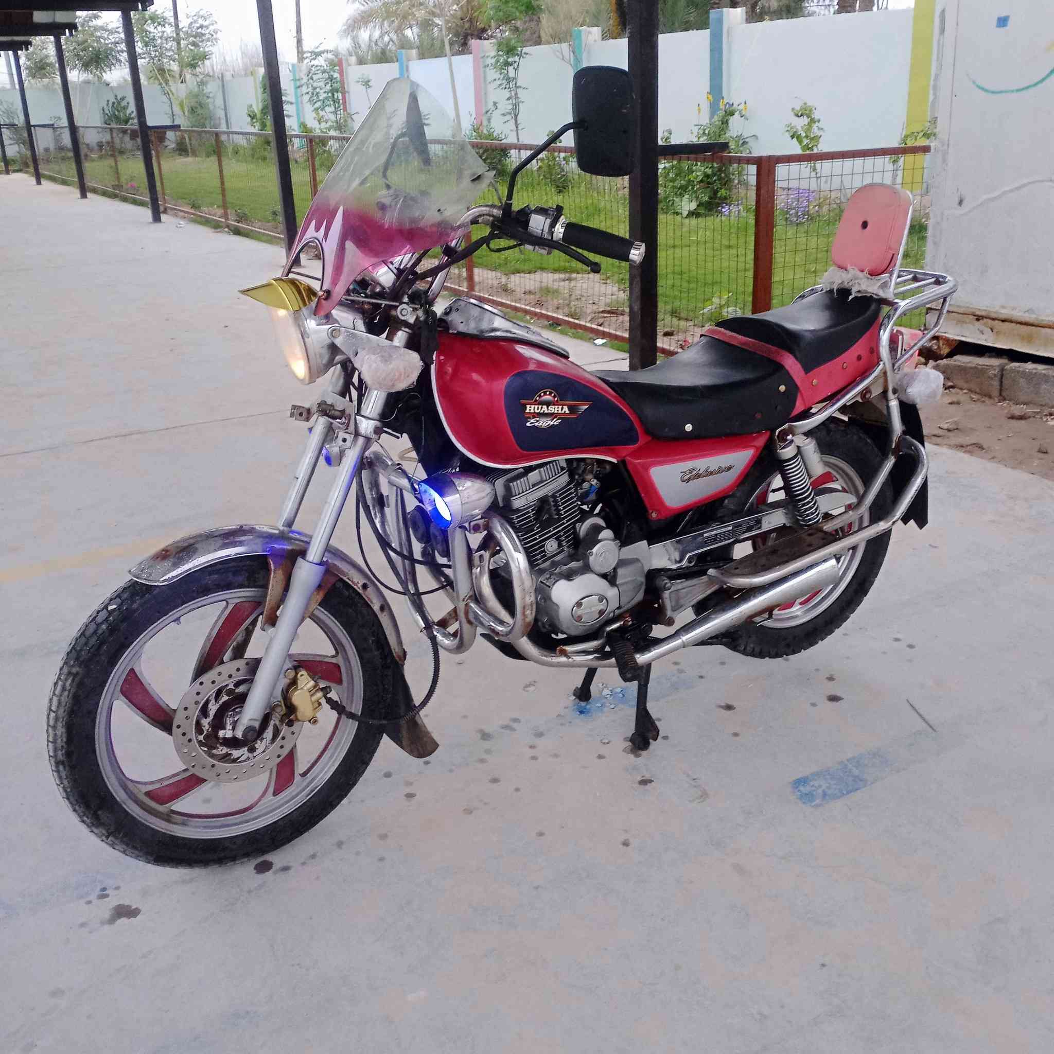 السلام عليكم دراجه جونده موديل 2016 اوراق اصولي دراجه مكفوله من كلشي. مكانه حله سعرهه 650 وبيه مجال قليل. شراي يتصل وبل خدمه ***********
