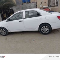 بي واي دي G3 • ٢٠١٤ • محور جديد