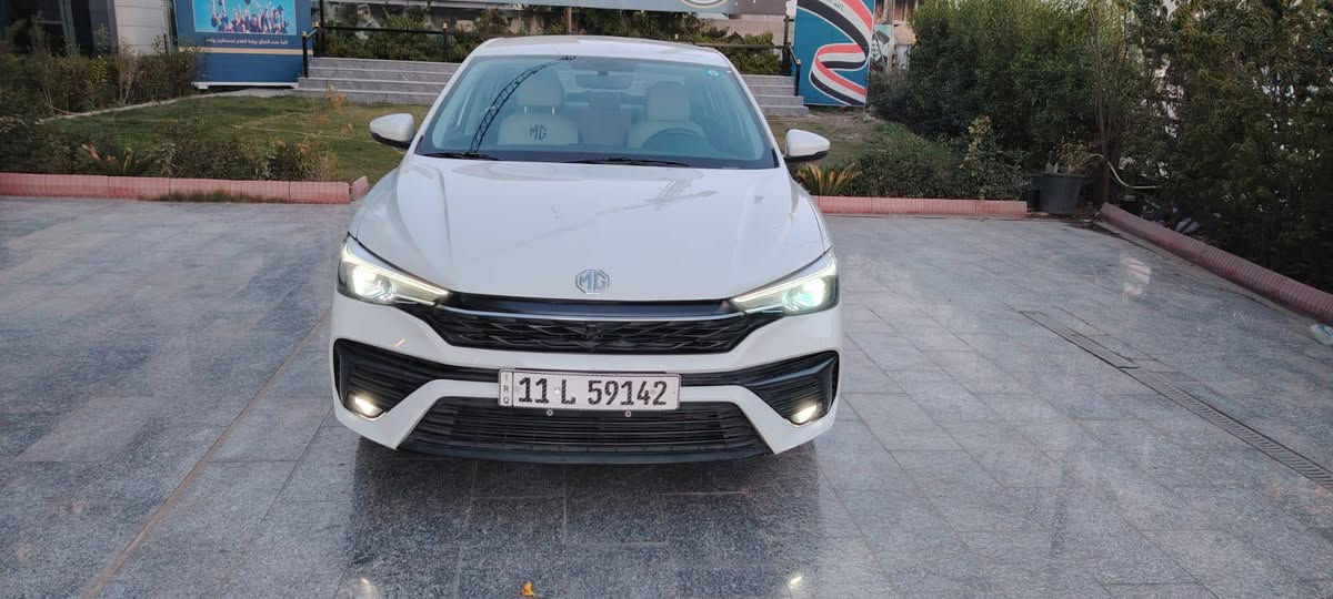 السلام عليكم
MG 5 بلاس
موديل : 2025
المشي : 22.000 (زيرو)
اللون : ابيض
رقم : بغداد تحويل مباشر
المواصفات :
1_ تحكم ستيرن
2_ اشاير مري
3_ حساس خلفي
4_ لد نهاري
5_ بك لايت لد
6_ لايت زينون عدسات
7_ شاشه اندرويد
*السياره مغلفه كشنات جلد نفس شكل المخمل الاصلي (250الف)
*الكاعيه مغلف جلد 
*الجام مغلف عازل حراري (180 الف) 
يعني تبريد فووول وعزل حراره فووول .
السياره على وضع الشركه  
السعر الحالي (119$) ***********
مكان السياره :بغداد الكاظميه او حي الجهاد بغداد, العراق
