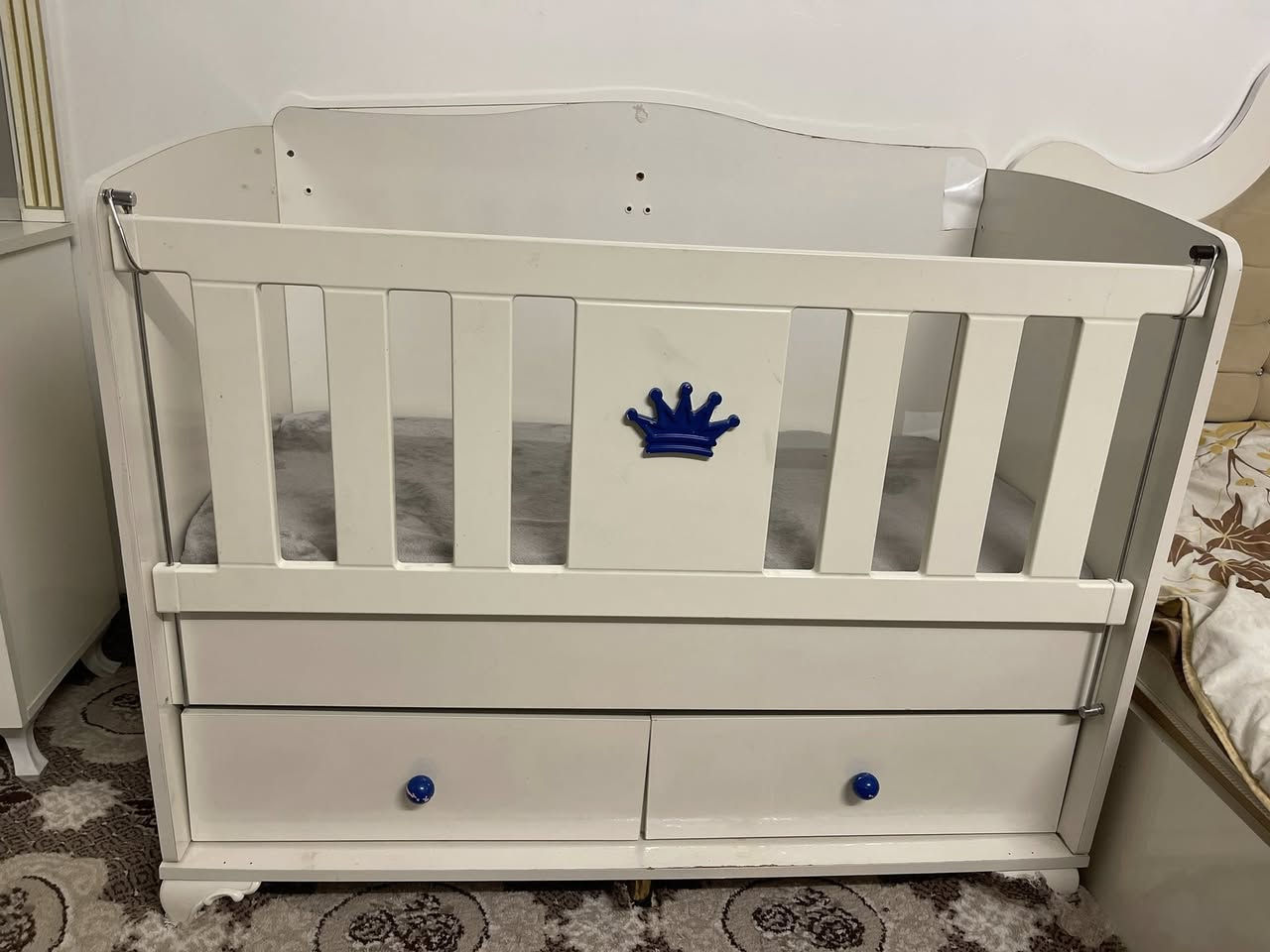 بێشکەی منداڵان سابت و جوڵاو  دەکرێت ،ئیسفنجی خۆی لەگەڵ دایە تا تەمەنی ٣-٤ساڵی دەبێت ناونیشان هەولێرـبنسڵاوە بۆ نرخ نامە بنێرن.


**إذا كنت صاحب هذا الإعلان وتريد حذفه لأي سبب، رجاءا أرسل رسالة إلى الدعم الفني**