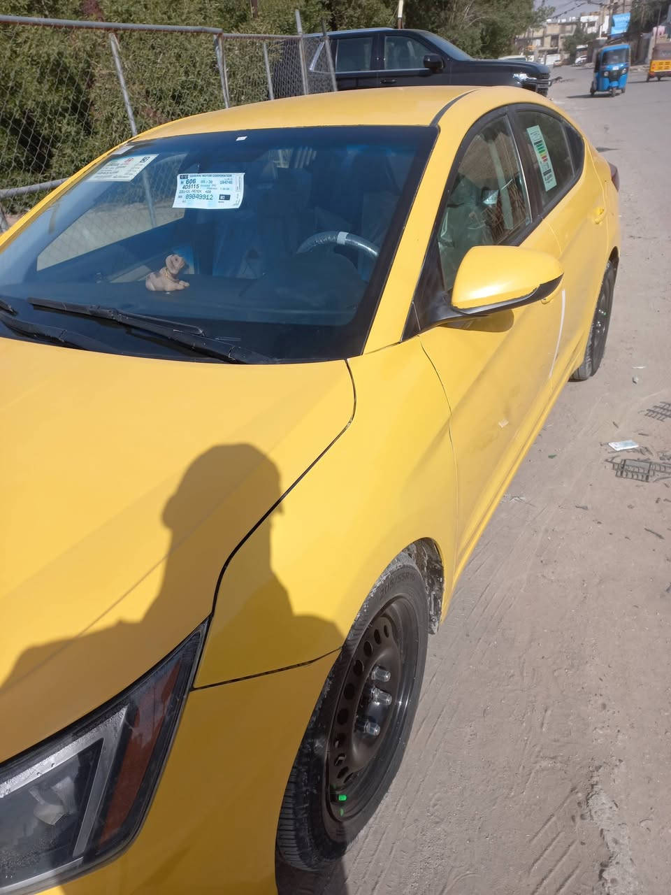 ***********
حادثه ربع البنيد بدون تبديل 
السياره ليبل واحد والسونار موضح كلشي 
نص فول معروفه مواصفاتهة 
مكينه جديده وصل الضمان موجود 
كير AT المرغوب فقط الكيس مفتوح بدلت دهن 
السياره صبغه اولى
تخم تاير جديد 
صدر جديد 
غرفته جديده 
ماشيه 145
رقم بغداد شرط التحويل 
السعر 142 وبيه مجال كلش بسيط
مكاني بغداد البلديات 
***********
