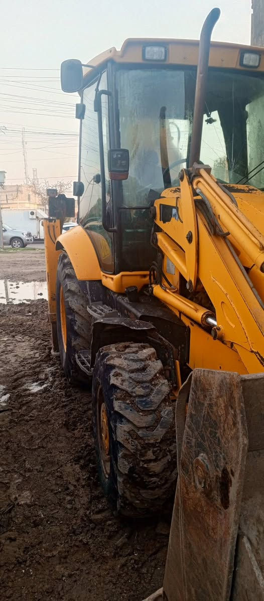 للبيع جي سي بي 2004 
رقم اربيل دولي 
گير ومحرك وكسن شرط 
 تبريد ابلادي دكمت طسه 
تاسيس نقار   جب سلايت كيله مقص 
شرط لاكسر ولا فطر  
كلها وضع شركه 
للاستفسار ***********
‏‪***********‬‏
