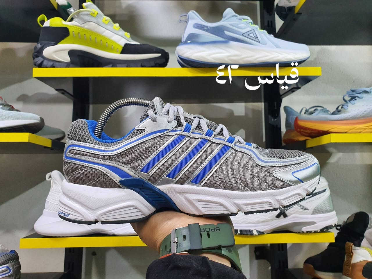 أقوى الماركات العالمية
شرط النظافه وشرط أصلي 
التواصل عن طريق الماسنجر والوات سآب ***********
العنوان موصل دواسه قرب فلافل بدر قصر المطرآن
يوجد توصيل جميع المحافظات
