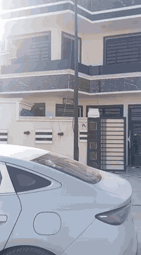 مجمع الرحمان • بيت للبيع • شارع ٢٠م