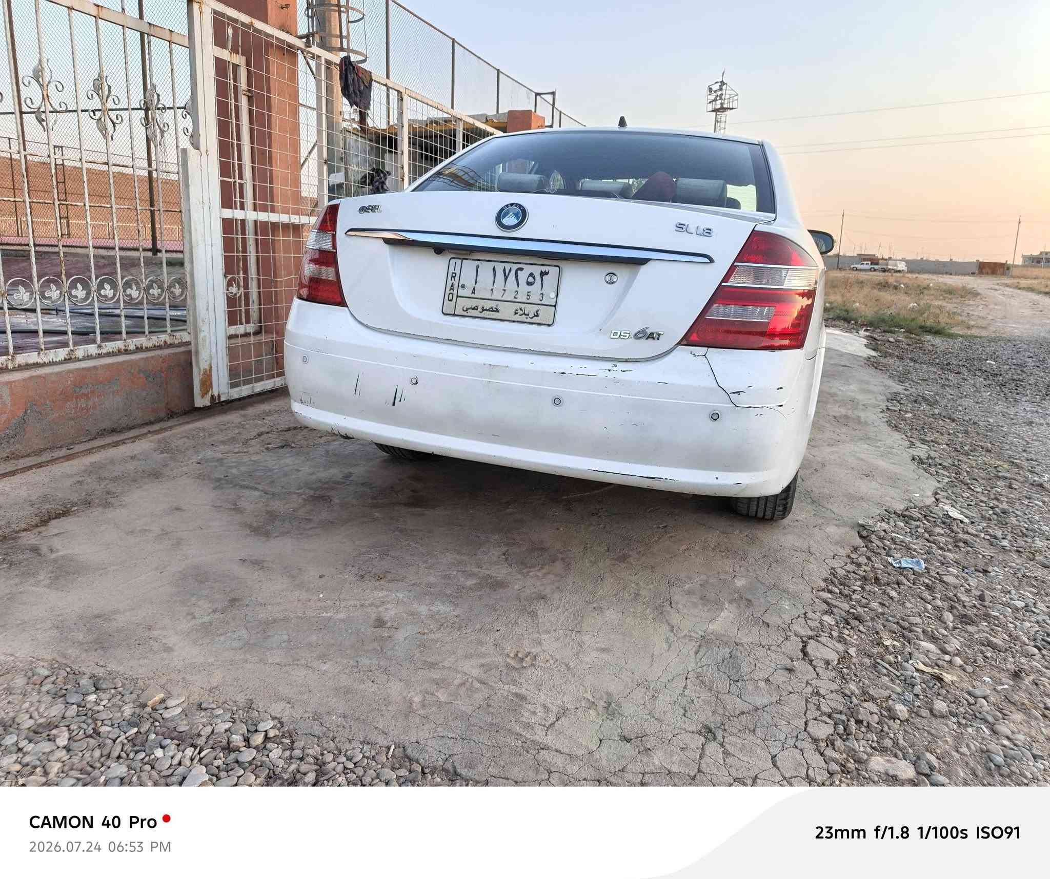 جيلي موبل 🚗
موديل :2013
لون : أبيض 
رقم: كربلاء مشروع وطني شرط تحويل اني وكيل اول وصاحب سنوية موجود هم 
السعر : (53 ورقة ) وبي مجال 
مواصفاته :لايت زنون،٫ تبريد ، شاشة اندرويد لمس كير اوتو وعادي ، بدون صبغ بدون ضربات ،جام كهرباء ، محرك 18
وسنوية : صالحة لغاية 2028
 للاستفسار اتصال ع رقم  : ***********
موجود على فيس وعل رقم عندي واتساب
