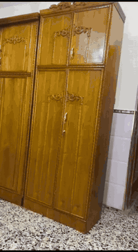 850غرفه خمس ابواب صاج داخل وخارج تفصال اخت جديده مال عرس وزاويه كنتوريه وضهر بلوك مكان بغداد الشعب حي بساتين الاستفسار ع ***********
