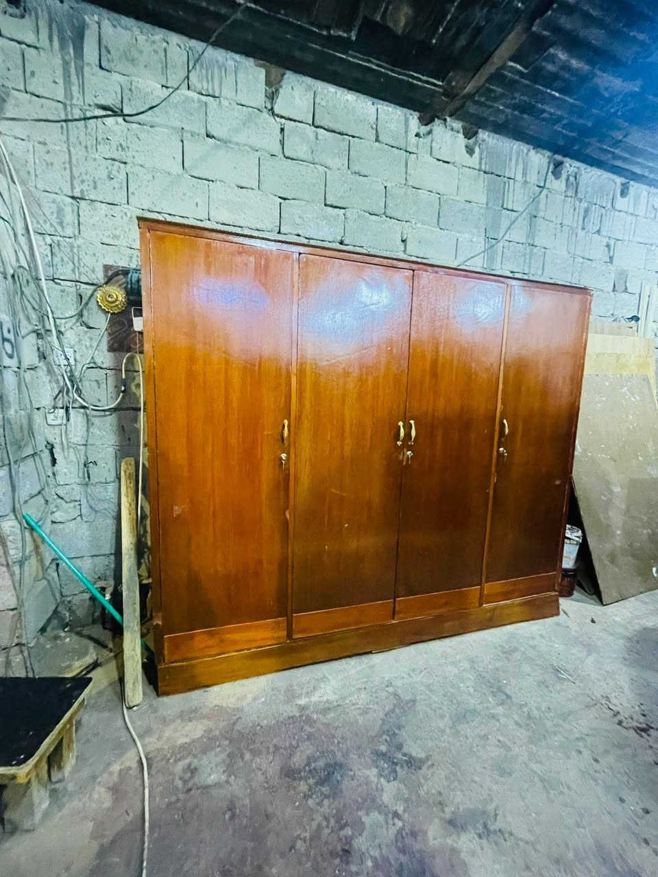 كنتور 5بوب حطاطة السعر 240الف
كنتورين 4بوب حطاطة سعر الواحد 190الف
كنتور 3بوب حطاطة السعر190الف
كنتور بابين حطاطة السعر 80الف
بوفية متر و70سنتم السعر120الف
العنوان التاميم القادسية الاولى شارع المشاتل 
للأستفسار***********
