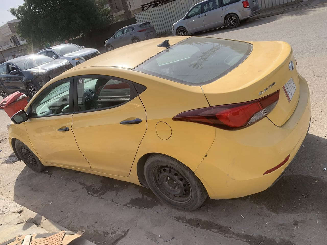 سلام عليكم النترا 2014 وارد امريكي محرك 1800 دوش كير ومكينه مامفتوح بيهن برغي
السياره بجم كبس صندوك كبس حادثه باب الصدر مبدل بدون دواخل والباقي ليبل واحد 
نص فول كامره تحكم ستيرن جهتين 
 سعر السياره 105 وبيها مجال قليل كلش جماعه ل100 لاتخابرني مكانها بغداد البلديات 
هـ/***********
