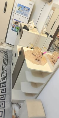 غرفة تركية 10 قطع جديدة شد الشركه السعر 900 وبيها مجال اخوان المو شراي...