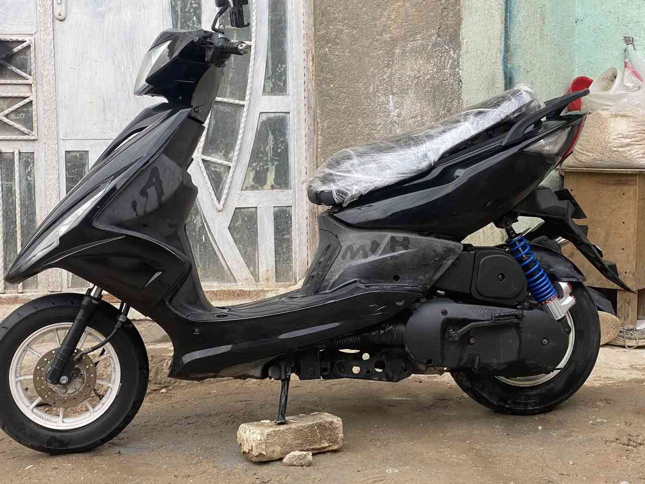 ماكس مضلع ياباني للبيع
دراجه هندر وسلف نضافته حلوه
بيه بعض النقوصات البصيطه
بصره تنومه 600 رقم***********
